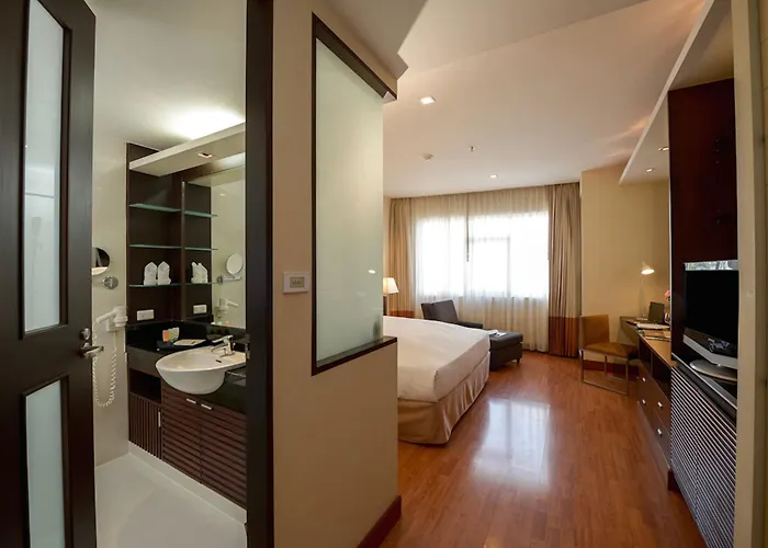 Отель Grand Sukhumvit