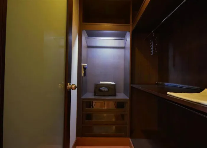 Grand Sukhumvit 5* Бангкок